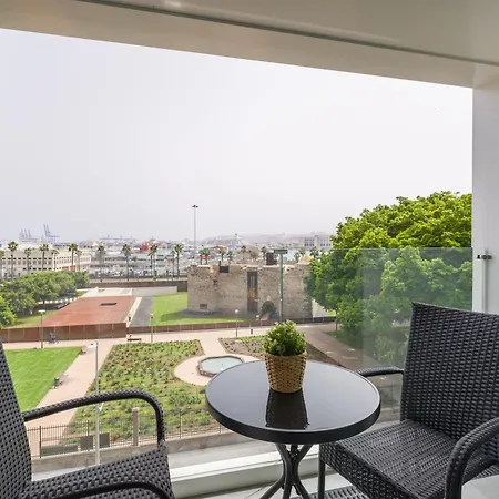 Castle With Balcony By Canariasgetaway Lägenhet *